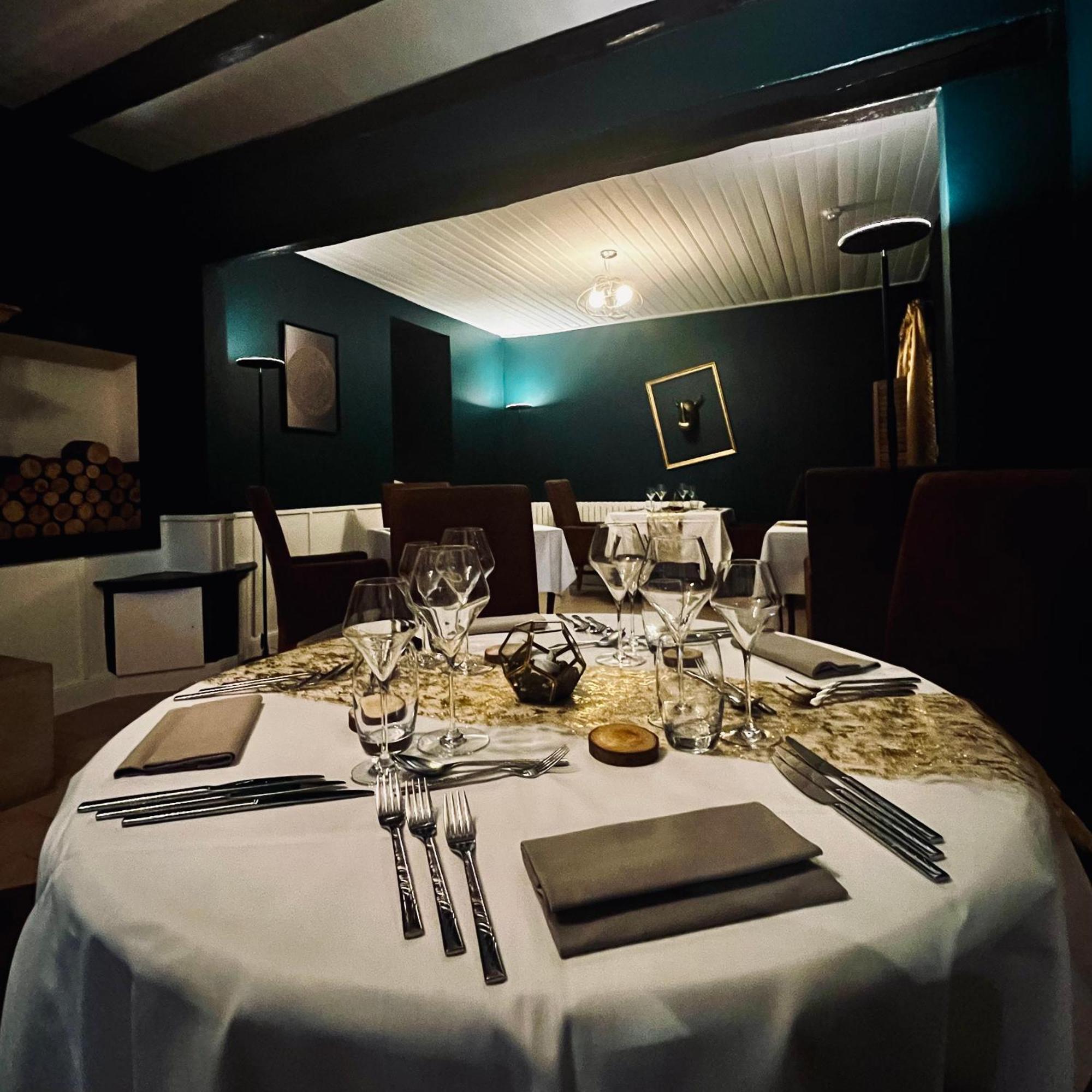 Relais De La Voie Sacrée Hotel Issoncourt